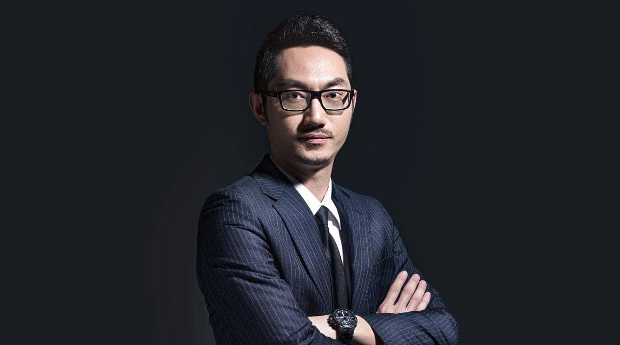 $LIANG. El fundador de DeepSeek crea su propia memecoin $liang. el fundador de la ia china deekseek crea su propia memecoin